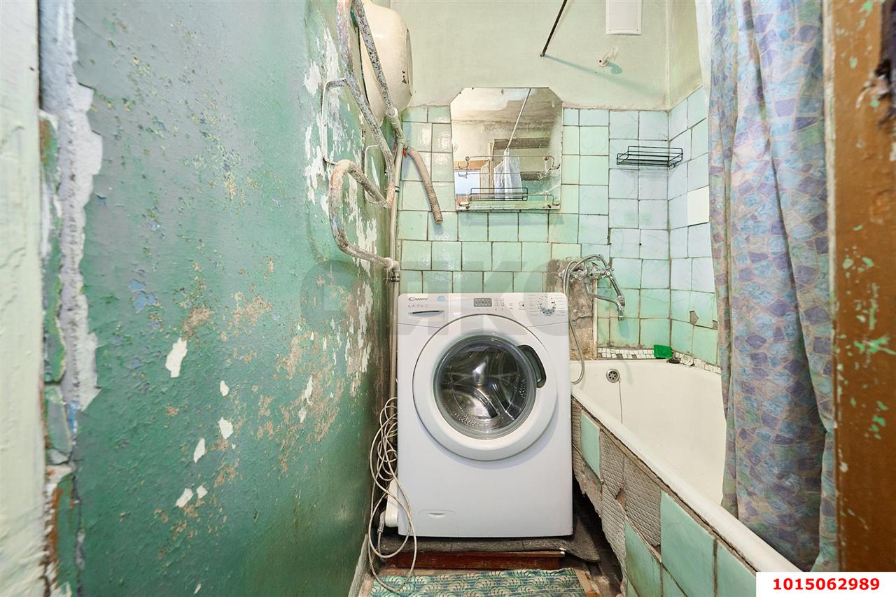 Фото №12: 2-комнатная квартира 44&nbsp;м², 5/5&nbsp;эт. - Краснодар, Центральный внутригородской округ, мкр. Черёмушки, ул. Айвазовского, 104