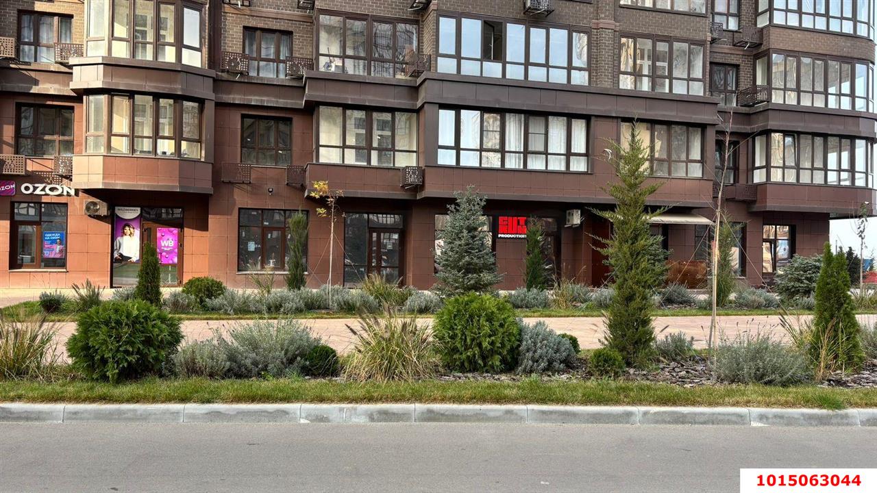 Фото №2: Торговое помещение 87&nbsp;м², 1/20&nbsp;эт. - Краснодар, Прикубанский внутригородской округ, мкр. Достояние, ул. Григория Булгакова, 13