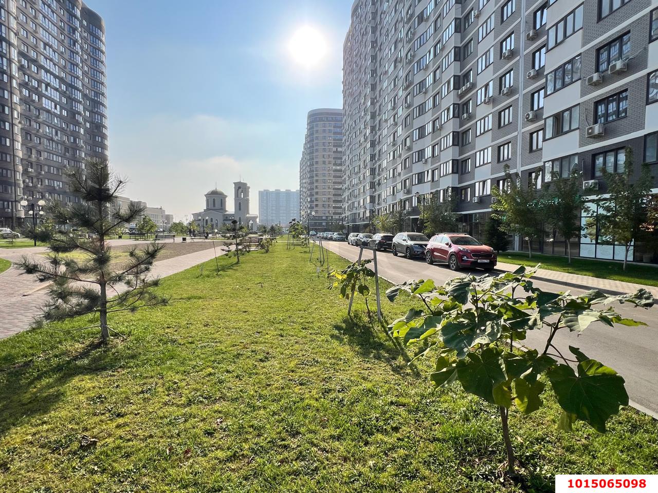 Фото №4: Торговое помещение 75&nbsp;м², 1/18&nbsp;эт. - Краснодар, Прикубанский внутригородской округ, Россинского, мкр. жилой комплекс Дружный-2, б-р Адмиралтейский, 3к3