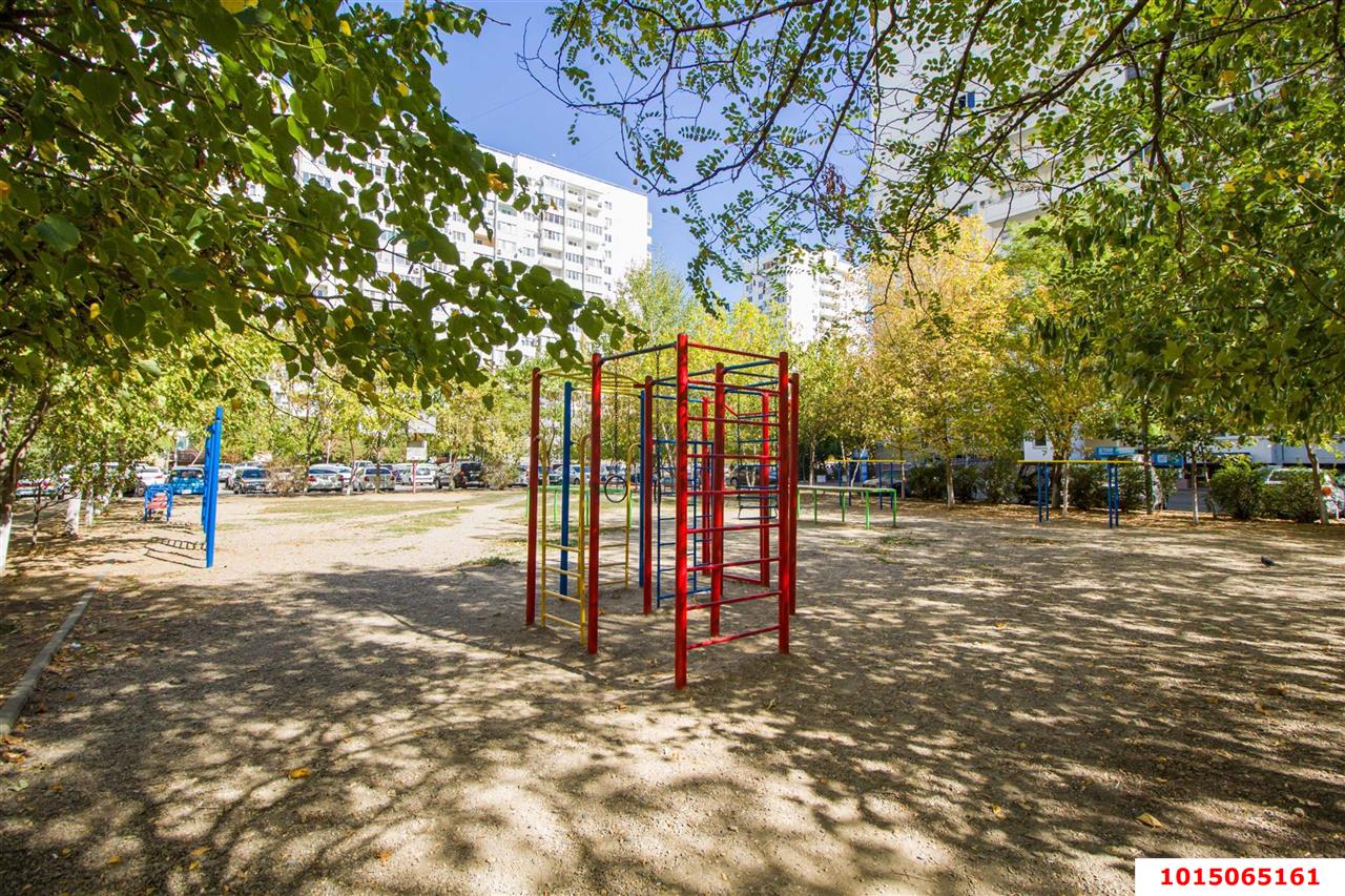 Фото №9: 3-комнатная квартира 79&nbsp;м², 1/16&nbsp;эт. - Краснодар, Прикубанский внутригородской округ, мкр. Московский, ул. Карякина, 19