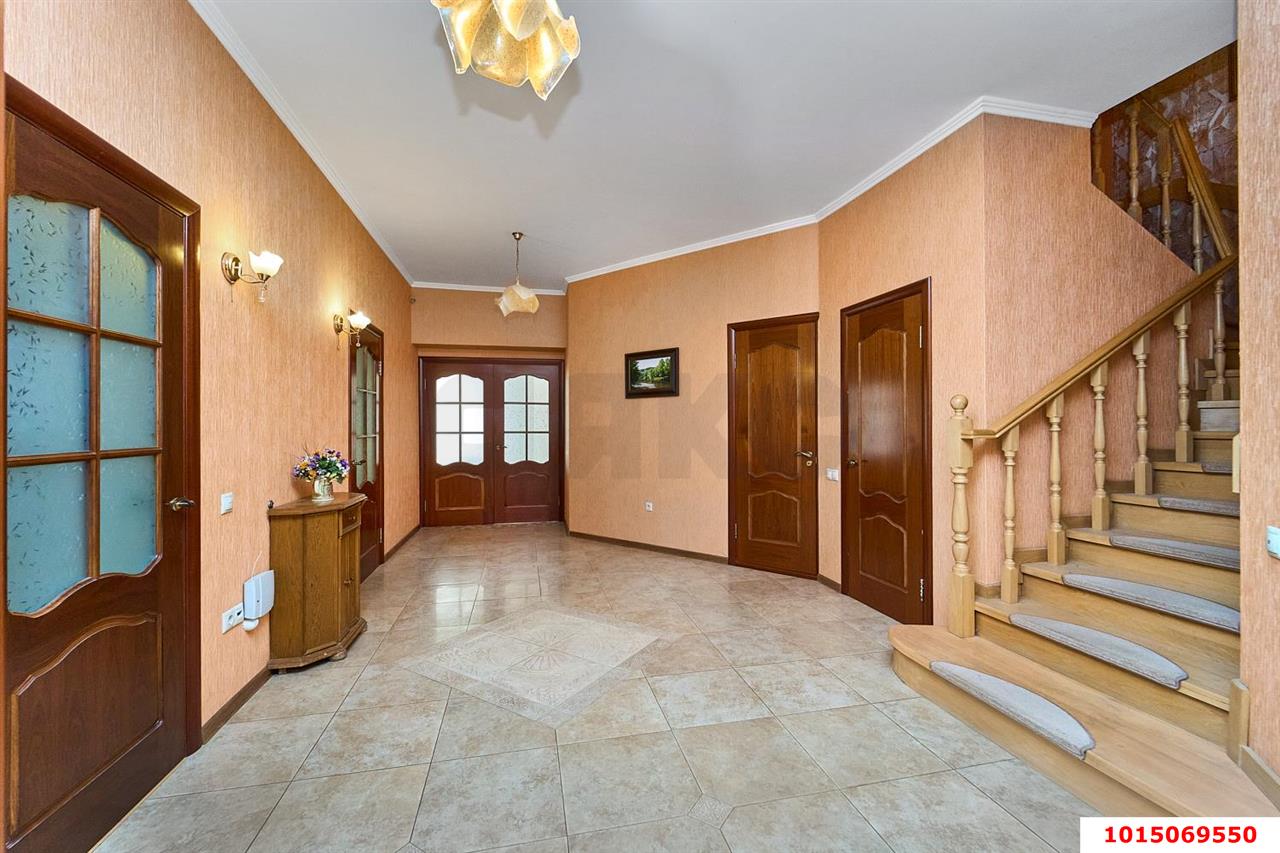 Фото №10: Дом 294&nbsp;м² + 8&nbsp;сот., 2&nbsp;эт. - Краснодар, Прикубанский внутригородской округ, мкр. Новый, ул. Жемчужная