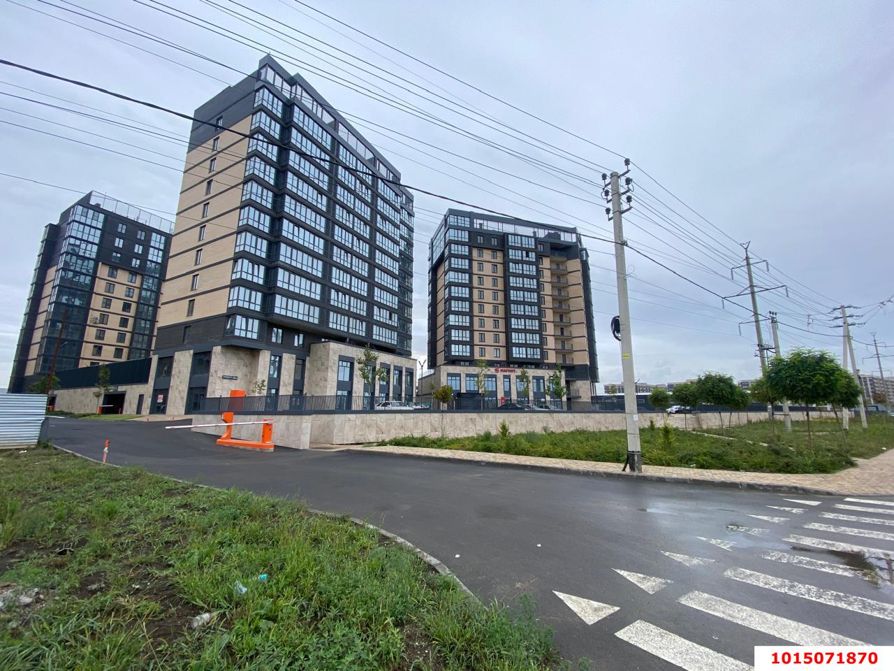 Фото №3: Торговое помещение 163&nbsp;м², 1/12&nbsp;эт. - Яблоновский, мкр. жилой комплекс Вектор, ул. Базовская, 21к4