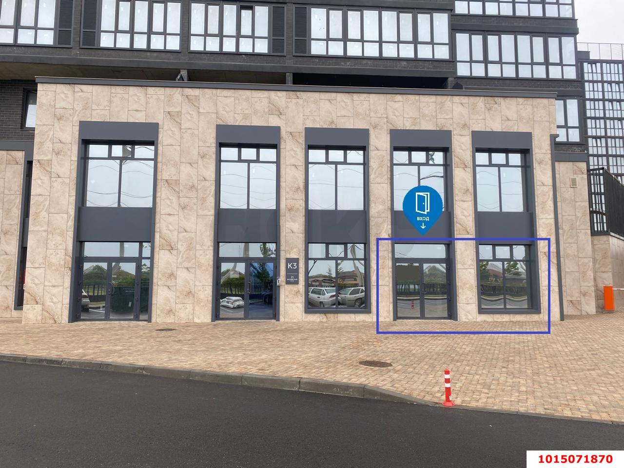 Фото №6: Торговое помещение 163&nbsp;м², 1/12&nbsp;эт. - Яблоновский, мкр. жилой комплекс Вектор, ул. Базовская, 21к4