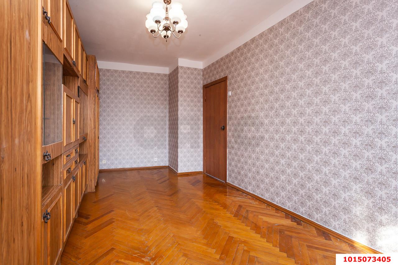 Фото №6: 3-комнатная квартира 64&nbsp;м², 3/5&nbsp;эт. - Краснодар, Карасунский внутригородской округ, мкр. Хлопчато-бумажный Комбинат, ул. Новороссийская, 182