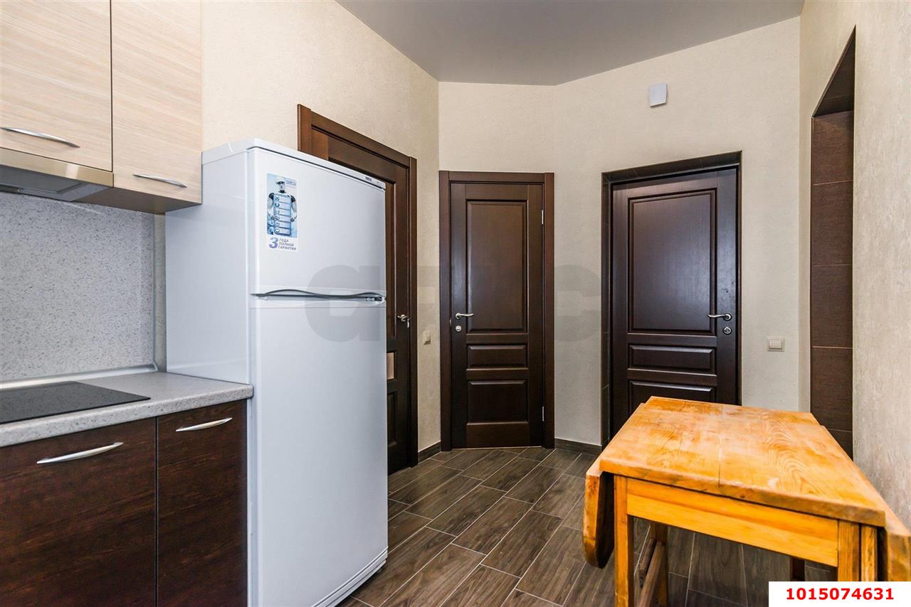 Фото №5: Дом 284&nbsp;м² + 6&nbsp;сот., 3&nbsp;эт. - Ветеран, мкр. Прикубанский внутригородской округ, ул. Сиреневая