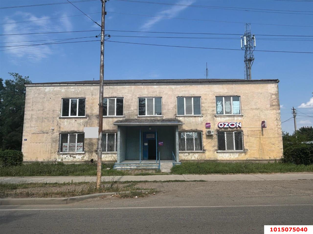 Фото №1: Торговое помещение 497&nbsp;м², 1/2&nbsp;эт. - Нововеличковская, ул. Красная, 34