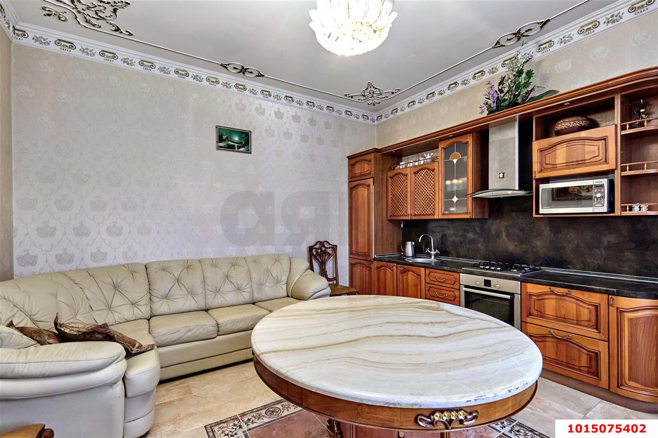 Фото №4: Дом 264&nbsp;м² + 8.04&nbsp;сот., 1&nbsp;эт. - Краснодар, Прикубанский внутригородской округ, Калинино, мкр. Завод Радиоизмерительных Приборов, ул. Калмыкская, 10