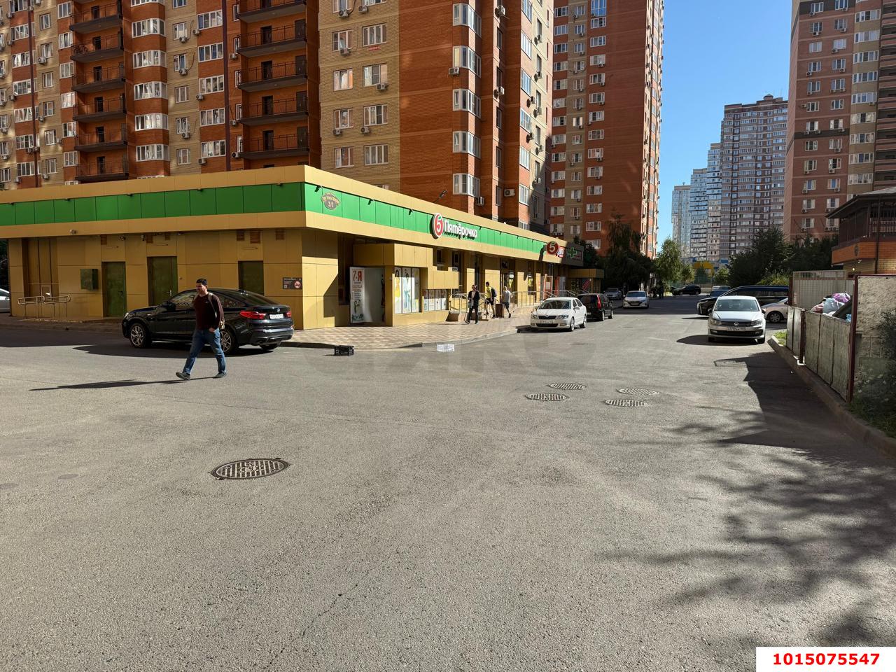 Фото №2: Торговое помещение 102&nbsp;м², 1/17&nbsp;эт. - Краснодар, Прикубанский внутригородской округ, ЖК Губернский, мкр. 3-й квартал, ул. Боспорская, 4