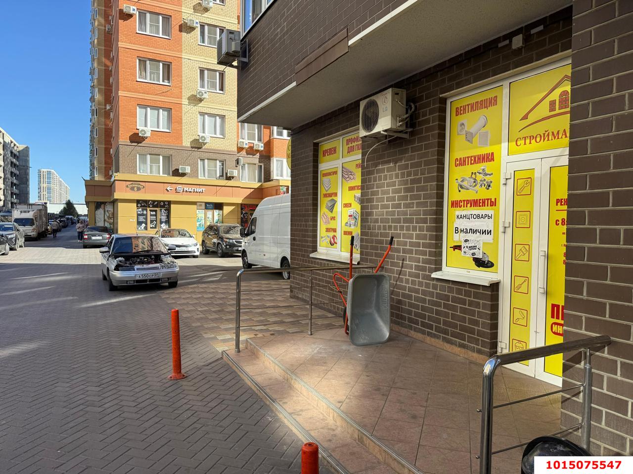 Фото №3: Торговое помещение 102&nbsp;м², 1/17&nbsp;эт. - Краснодар, Прикубанский внутригородской округ, ЖК Губернский, мкр. 3-й квартал, ул. Боспорская, 4