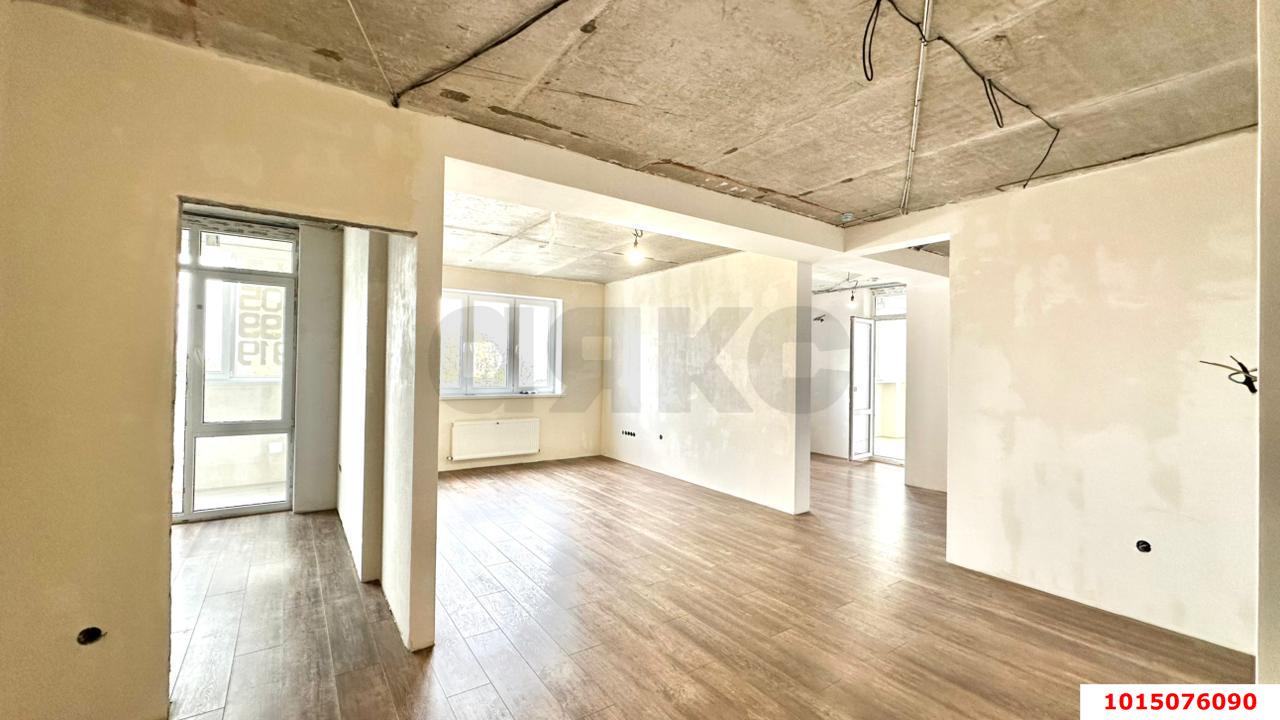 Фото №4: 3-комнатная квартира 90&nbsp;м², 2/24&nbsp;эт. - Краснодар, Прикубанский внутригородской округ, Россинского, мкр. жилой комплекс Титаны, б-р Адмирала Пустошкина, 11