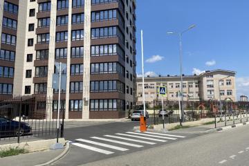 Фото №1: 1-комнатная квартира 49&nbsp;м², 8/9&nbsp;эт. - Новая Адыгея, мкр. жилой комплекс Мега-Победа 2, ул. Песочная, 1к1