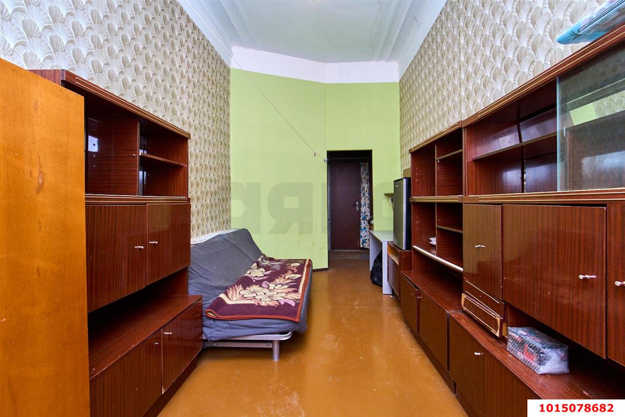 Фото №3: Студия 19&nbsp;м², 2/2&nbsp;эт. - Краснодар, Центральный внутригородской округ, мкр. Центральный, ул. Карасунская, 79