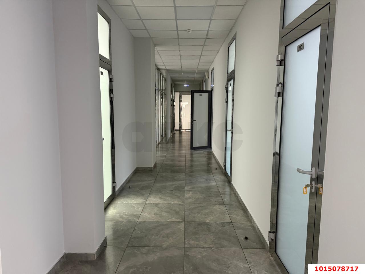 Фото №8: Офисное помещение 74&nbsp;м², 2/3&nbsp;эт. - Краснодар, мкр. Западный внутригородской округ, ул. имени Дзержинского, 8