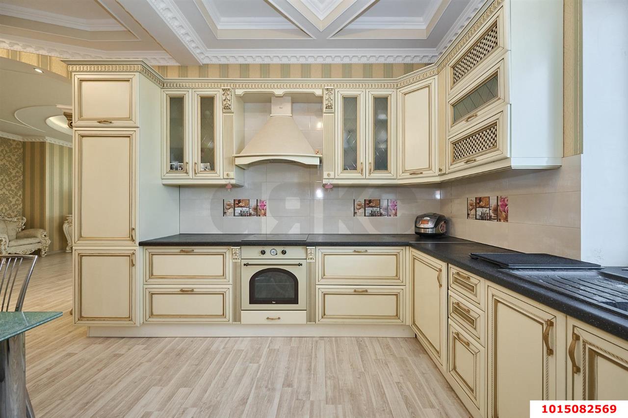 Фото №7: 5+-комнатная квартира 250&nbsp;м², 17/17&nbsp;эт. - Краснодар, Прикубанский внутригородской округ, ЖК Валентина, мкр. 9-й километр, ул. Циолковского, 9