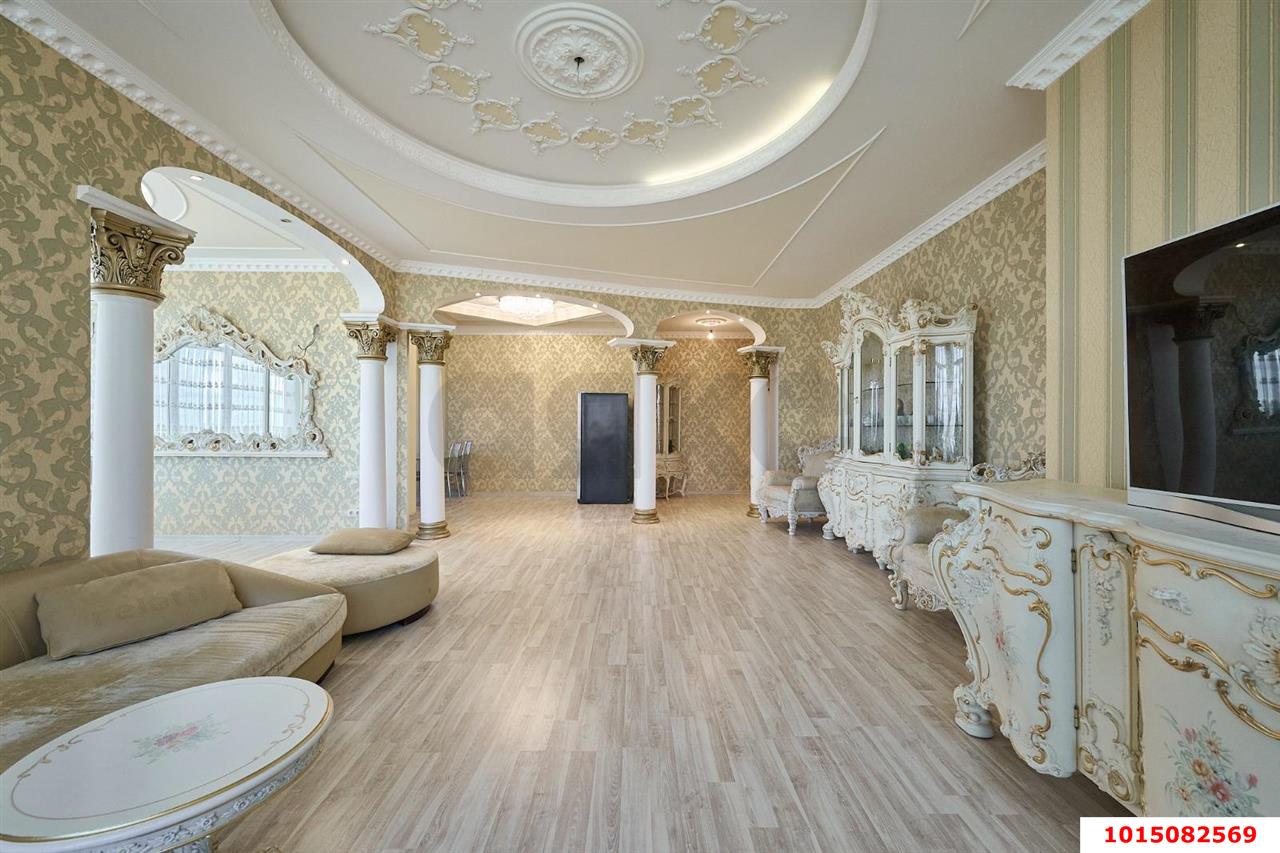 Фото №5: 5+-комнатная квартира 250&nbsp;м², 17/17&nbsp;эт. - Краснодар, Прикубанский внутригородской округ, ЖК Валентина, мкр. 9-й километр, ул. Циолковского, 9