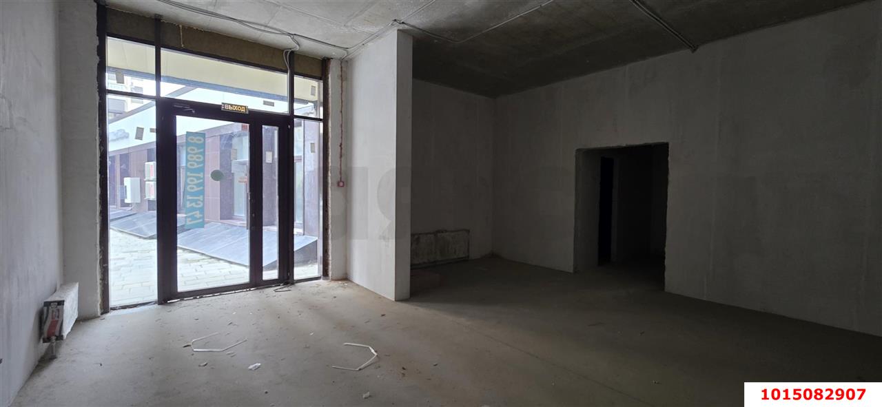 Фото №6: Торговое помещение 54&nbsp;м², 1/16&nbsp;эт. - Краснодар, Прикубанский внутригородской округ, мкр. жилой комплекс Ракурс, ул. имени Героя Ростовского, 8к4