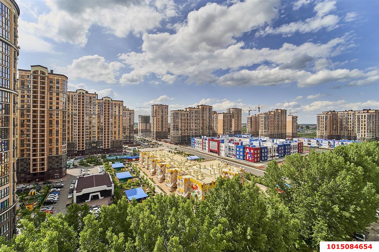 Фото №4: 3-комнатная квартира 78&nbsp;м², 1/18&nbsp;эт. - Краснодар, Прикубанский внутригородской округ, мкр. ЖК Красная Площадь, ул. им. Мурата Ахеджака, 12