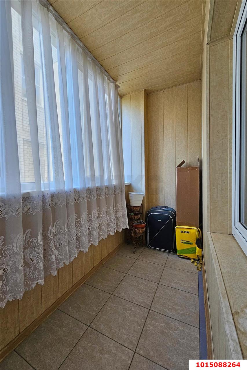 Фото №13: 3-комнатная квартира 110&nbsp;м², 1/8&nbsp;эт. - Краснодар, Прикубанский внутригородской округ, мкр. Восточно-Кругликовский, ул. Черкасская, 95