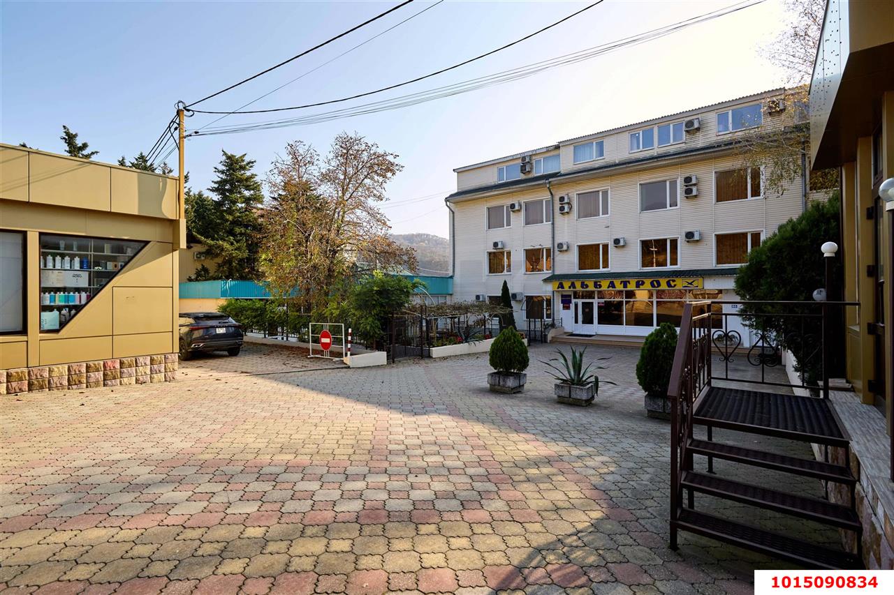 Фото №2: Готовый бизнес 1931&nbsp;м², 4&nbsp;эт. - Новомихайловский, мкр. Лесной, ул. Мира, 86