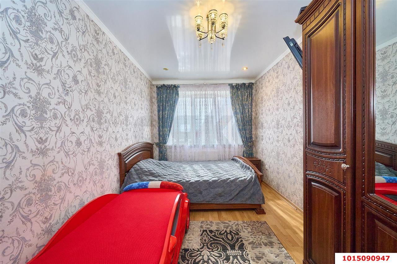 Фото №3: 2-комнатная квартира 65&nbsp;м², 4/6&nbsp;эт. - Краснодар, Прикубанский внутригородской округ, мкр. Музыкальный, ул. имени С.С. Прокофьева, 15