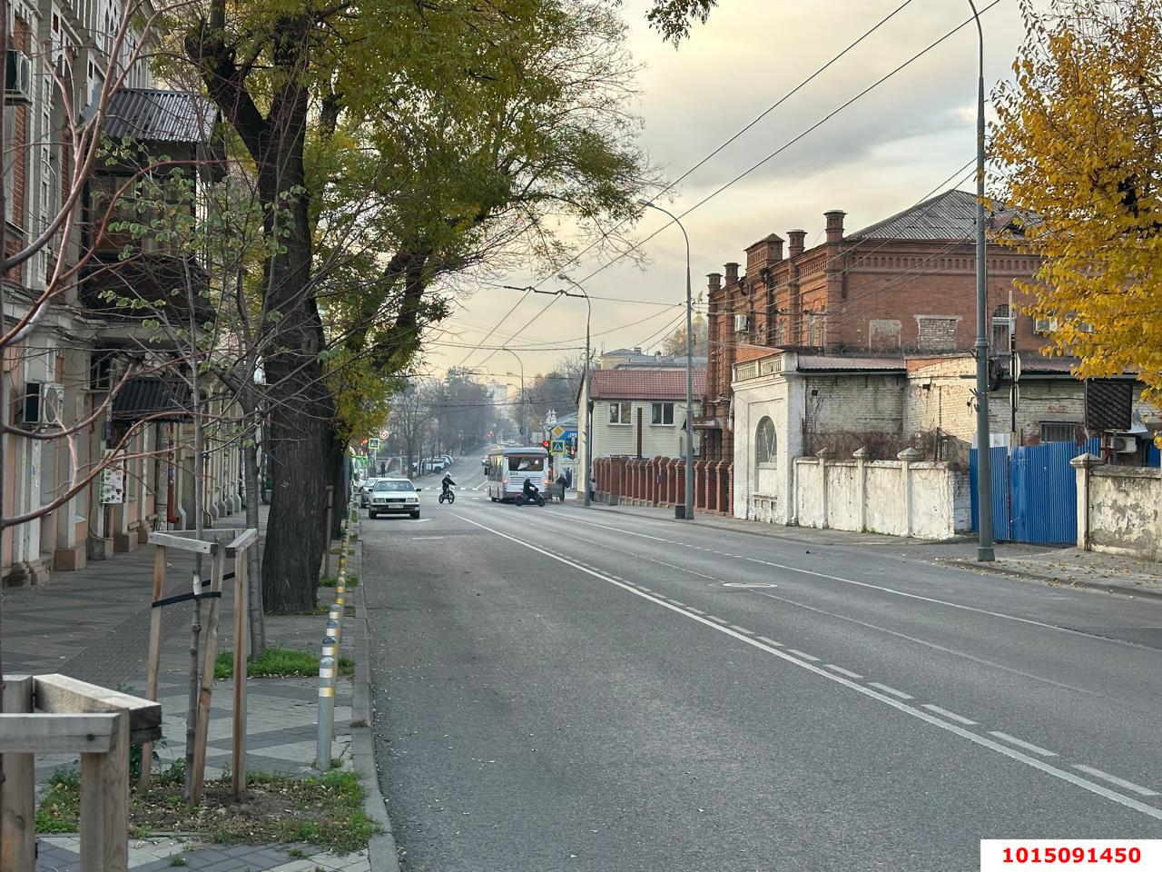 Фото №12: 3-комнатная квартира 61&nbsp;м², 1/2&nbsp;эт. - Краснодар, Центральный внутригородской округ, мкр. Центральный, ул. Мира, 78