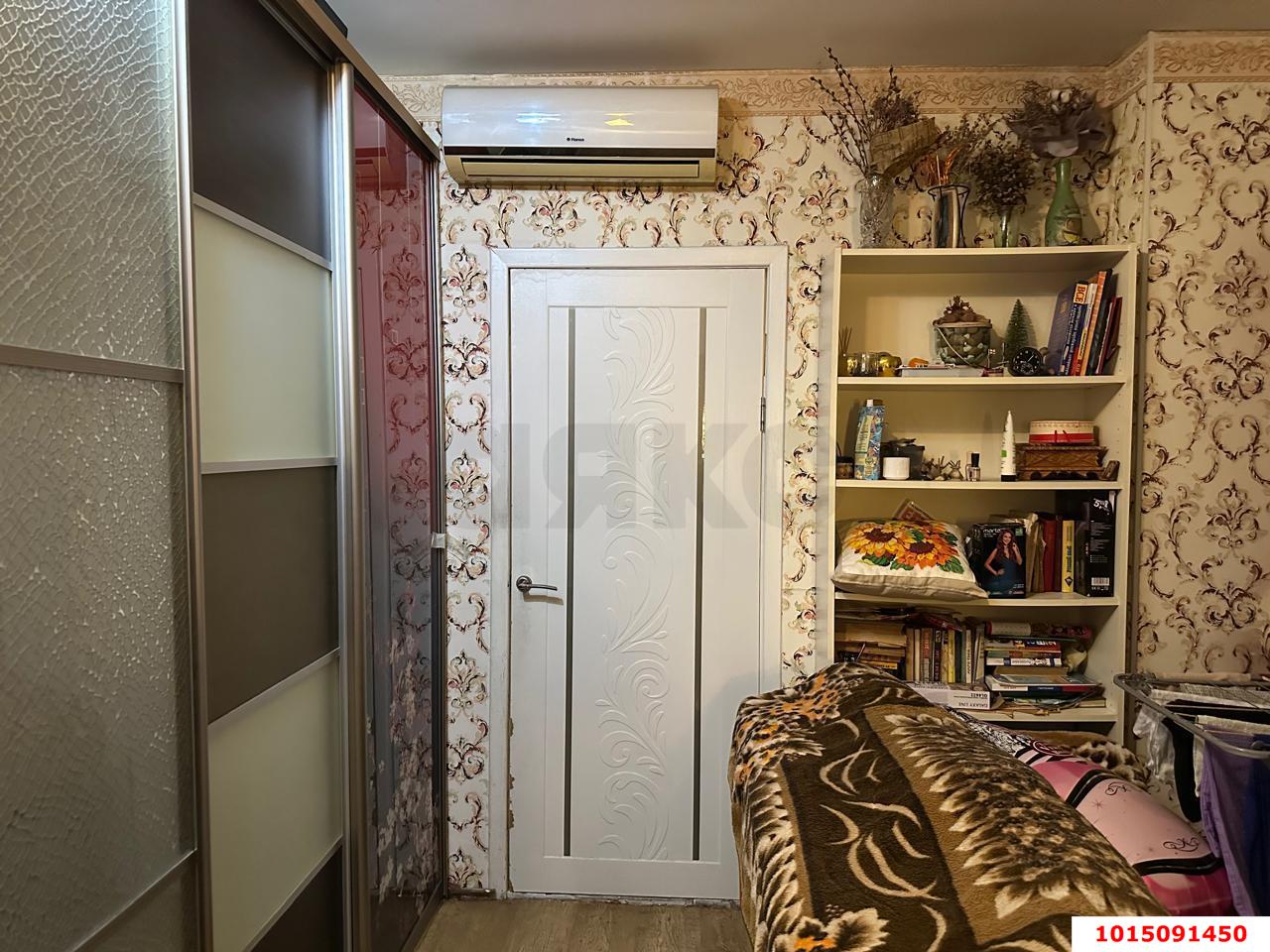 Фото №3: 3-комнатная квартира 61&nbsp;м², 1/2&nbsp;эт. - Краснодар, Центральный внутригородской округ, мкр. Центральный, ул. Мира, 78