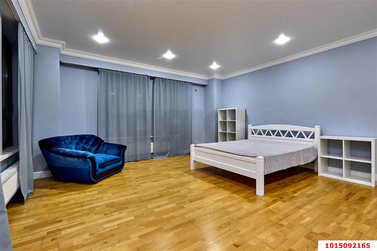 Фото №5: 2-комнатная квартира 110&nbsp;м², 14/24&nbsp;эт. - Краснодар, Западный внутригородской округ, ЖК Центральный, мкр. Центральный, ул. Будённого, 129