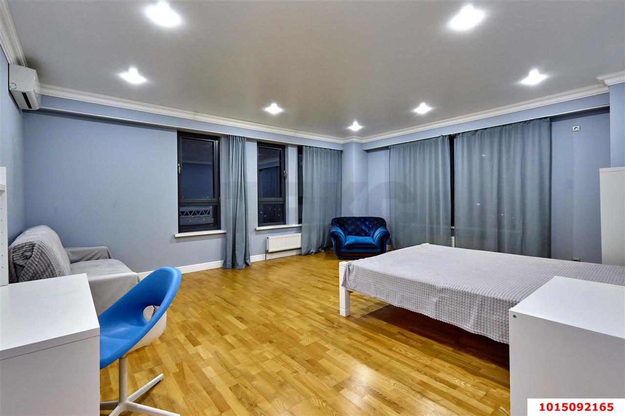 Фото №4: 2-комнатная квартира 110&nbsp;м², 14/24&nbsp;эт. - Краснодар, Западный внутригородской округ, ЖК Центральный, мкр. Центральный, ул. Будённого, 129