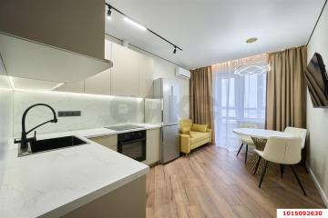 Фото №1: 1-комнатная квартира 40&nbsp;м², 5/24&nbsp;эт. - Краснодар, мкр. жилой комплекс Фамилия, ул. Старокубанская, 124