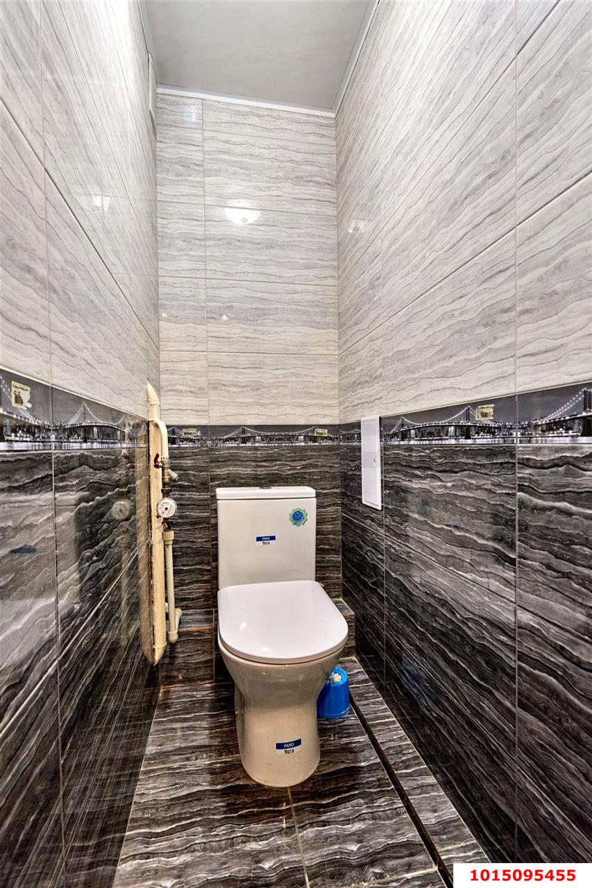 Фото №13: 3-комнатная квартира 70&nbsp;м², 7/10&nbsp;эт. - Краснодар, Западный внутригородской округ, мкр. Юбилейный, пр-кт Чекистов, 23