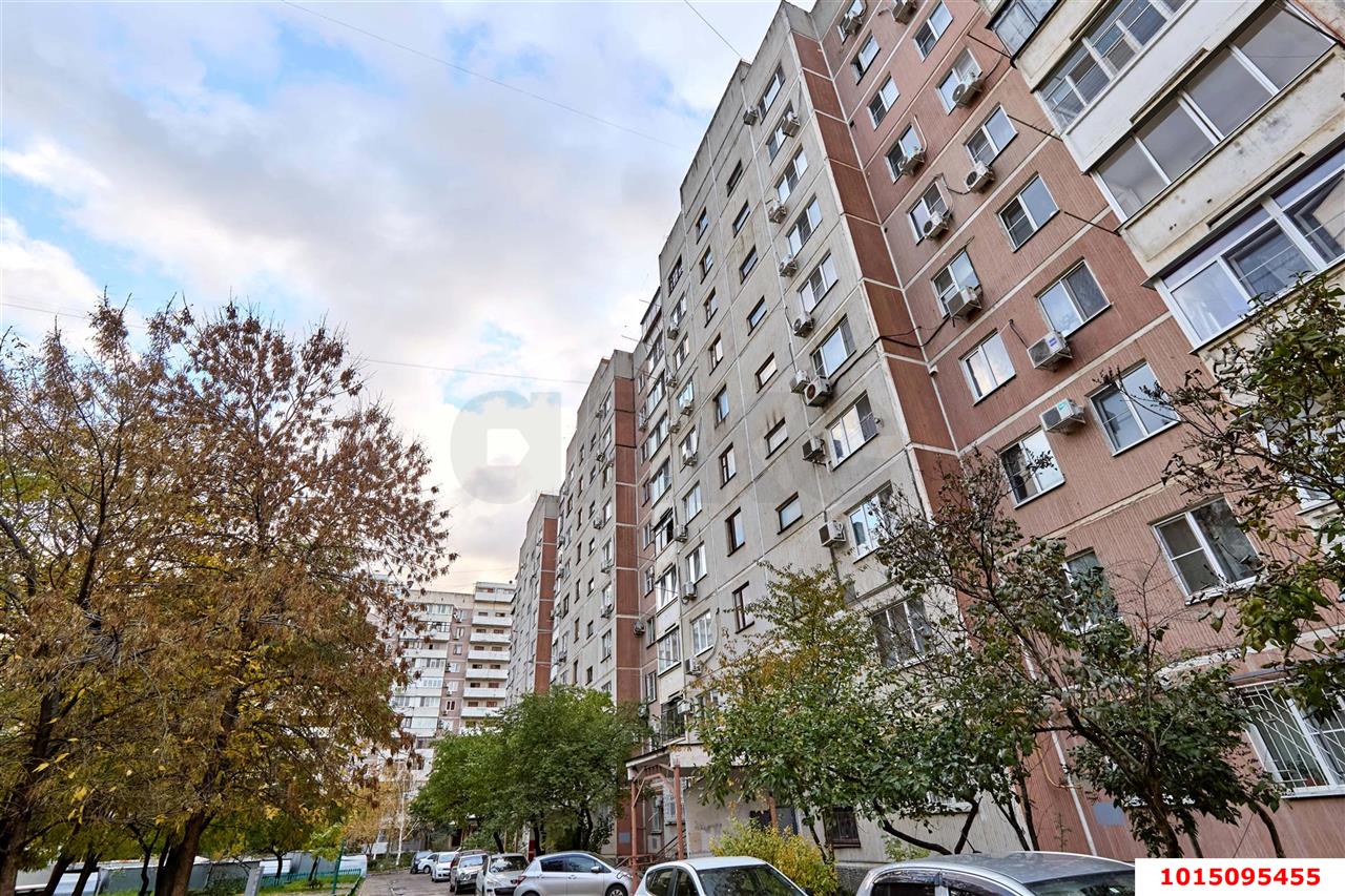 Фото №17: 3-комнатная квартира 70&nbsp;м², 7/10&nbsp;эт. - Краснодар, Западный внутригородской округ, мкр. Юбилейный, пр-кт Чекистов, 23