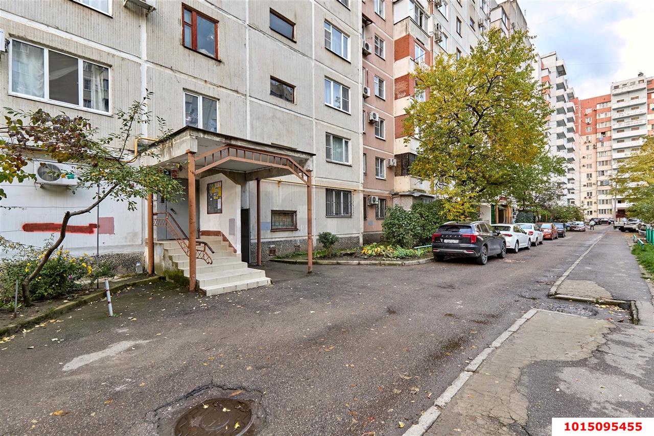 Фото №15: 3-комнатная квартира 70&nbsp;м², 7/10&nbsp;эт. - Краснодар, Западный внутригородской округ, мкр. Юбилейный, пр-кт Чекистов, 23