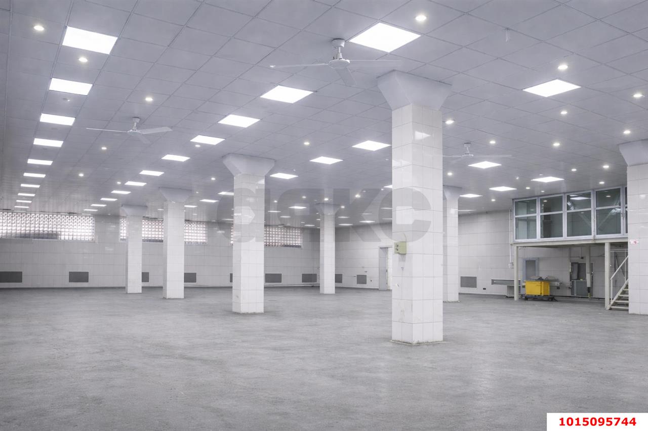 Фото №3: Производственное помещение 10670&nbsp;м², 3&nbsp;эт. - Туапсе, ул. Набережная, 17А