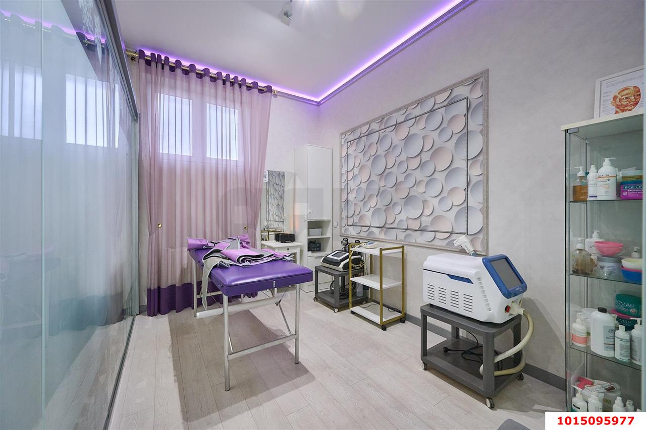 Фото №10: Офисное помещение 32&nbsp;м², 17&nbsp;эт. - Краснодар, Западный внутригородской округ, мкр. ЖК Краснодар Сити, ул. Шоссе Нефтяников, 18к7