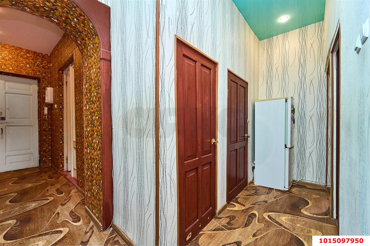 Фото №16: 3-комнатная квартира 68&nbsp;м², 2/4&nbsp;эт. - Краснодар, Центральный внутригородской округ, мкр. 40 лет Победы, ул. имени 40-летия Победы, 18