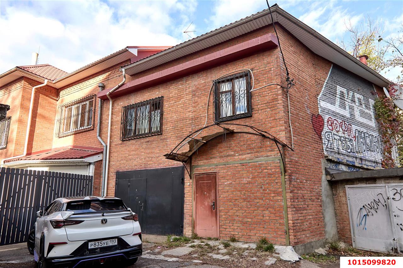 Фото №2: Дом 253&nbsp;м² + 3.01&nbsp;сот., 2&nbsp;эт. - Краснодар, мкр. Западный внутригородской округ, ул. Одесская