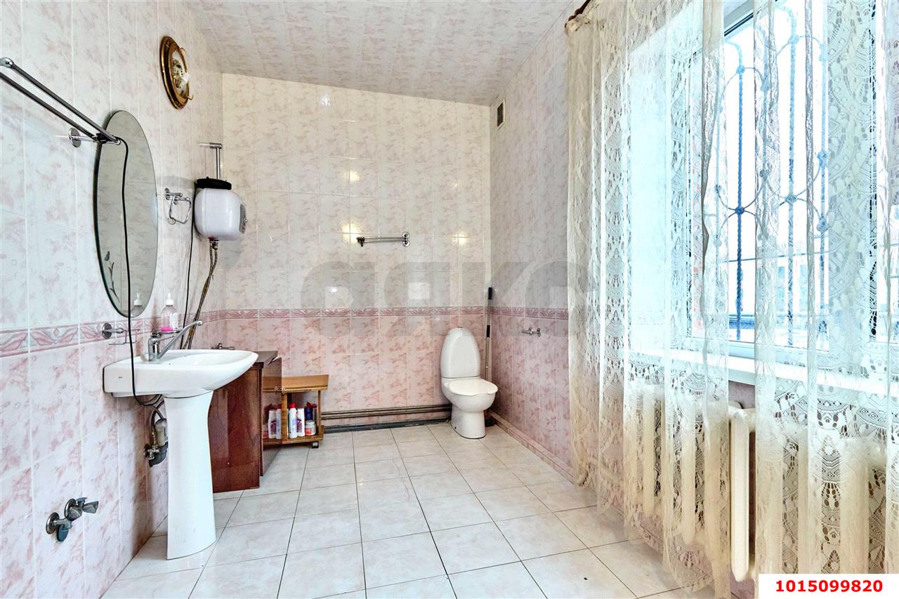 Фото №15: Дом 253&nbsp;м² + 3.01&nbsp;сот., 2&nbsp;эт. - Краснодар, мкр. Западный внутригородской округ, ул. Одесская