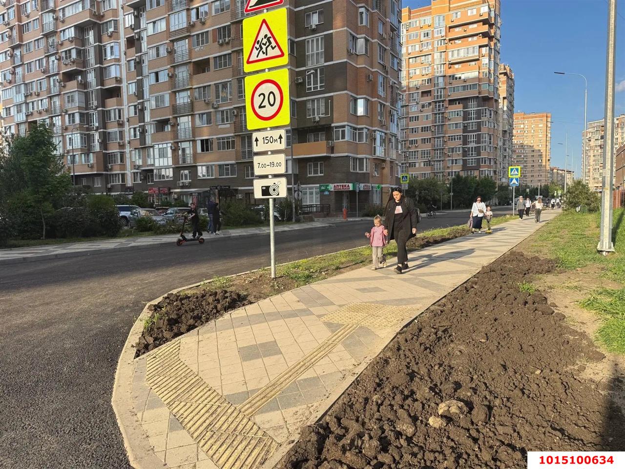 Фото №3: Торговое помещение 84&nbsp;м², 1/16&nbsp;эт. - Краснодар, Прикубанский внутригородской округ, Фестивальный, ЖК Екатеринодар, мкр. Солнечный, ул. Архитектора Петина, 16