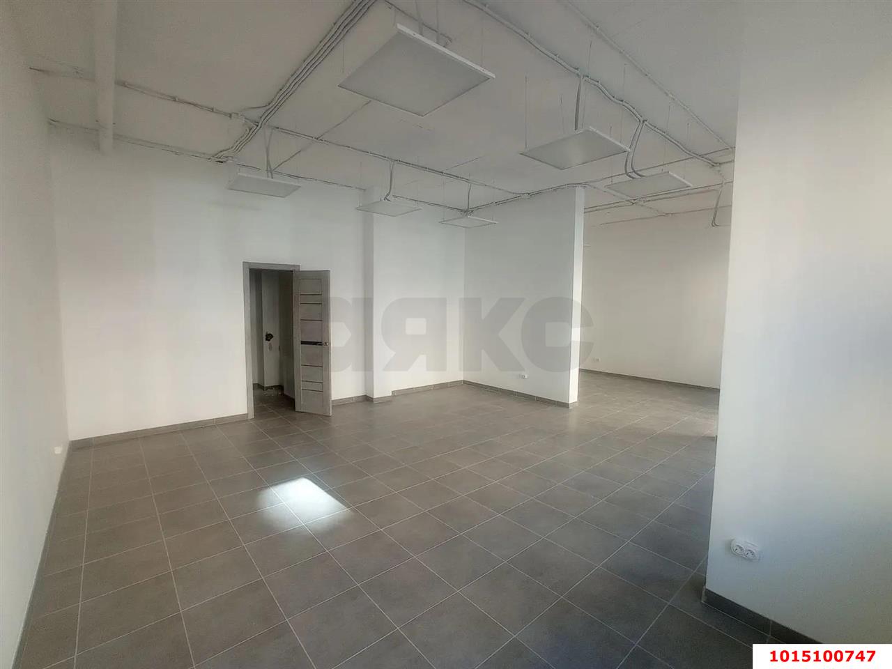 Фото №5: Торговое помещение 56&nbsp;м², 1/9&nbsp;эт. - Краснодар, Прикубанский внутригородской округ, мкр. жилой комплекс Новые Сезоны, ул. Скандинавская, 1к5