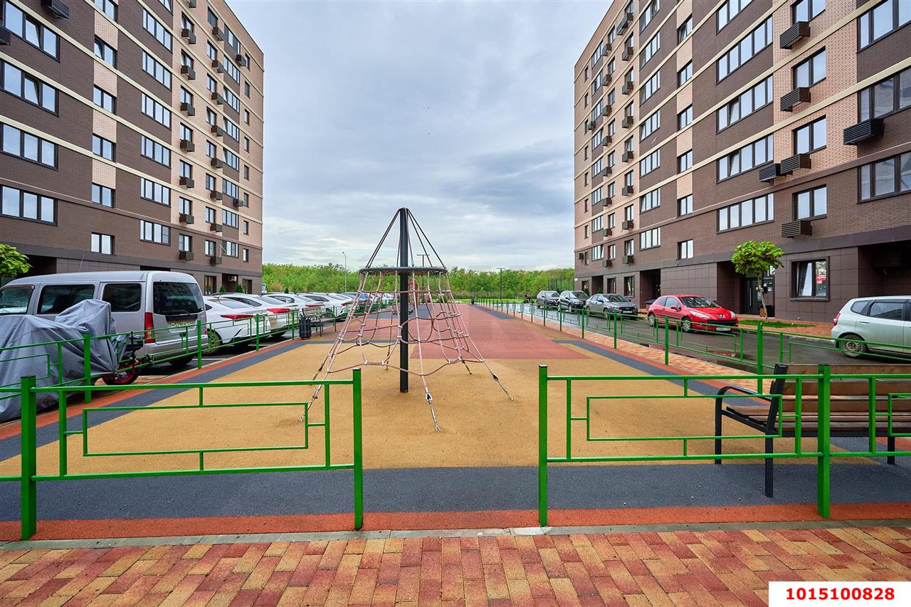 Фото №3: Торговое помещение 56&nbsp;м², 1/9&nbsp;эт. - Краснодар, Прикубанский внутригородской округ, мкр. жилой комплекс Новые Сезоны, ул. Скандинавская, 1к10