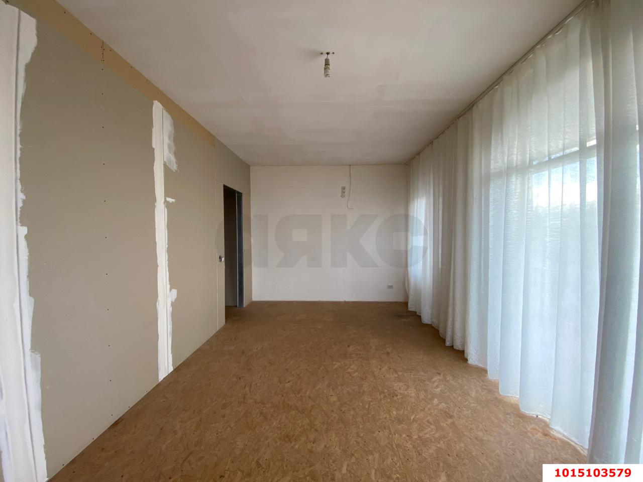 Фото №19: Дом 220&nbsp;м² + 4&nbsp;сот., 2&nbsp;эт. - Калина, мкр. Прикубанский внутригородской округ, ул. Клубничная, 248