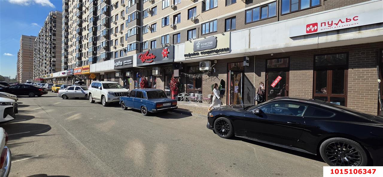 Фото №2: Торговое помещение 88&nbsp;м², 1/19&nbsp;эт. - Краснодар, Прикубанский внутригородской округ, имени Петра Метальникова, мкр. ЖК Победный, ул. Евгении Жигуленко, 13