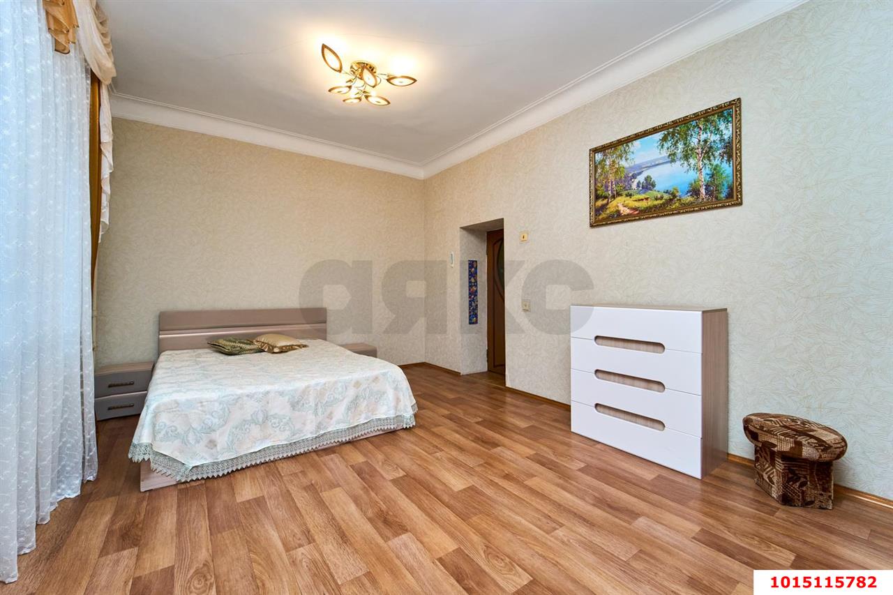 Фото №16: 3-комнатная квартира 94&nbsp;м², 2/2&nbsp;эт. - Краснодар, Центральный внутригородской округ, мкр. Центральный, ул. Гудимы, 64