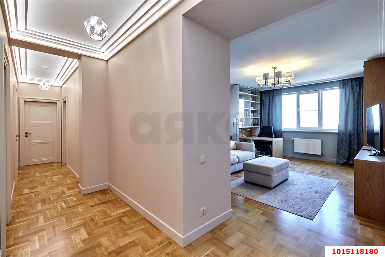 Фото №15: 3-комнатная квартира 109&nbsp;м², 13/19&nbsp;эт. - Краснодар, Кожзавод, ЖК Европейский, мкр. Западный внутригородской округ, ул. Кожевенная, 24