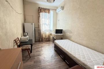Фото №1: Комната 28 м², 3/4 эт. - Краснодар, мкр. Камвольно-суконный Комбинат, ул. Сормовская, 13