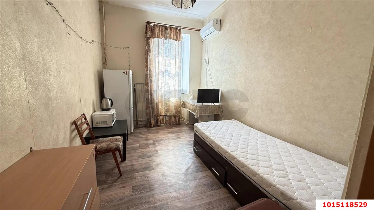 Фото №1: Комната 28&nbsp;м², 3/4&nbsp;эт. - Краснодар, Карасунский внутригородской округ, мкр. Камвольно-суконный Комбинат, ул. Сормовская, 13