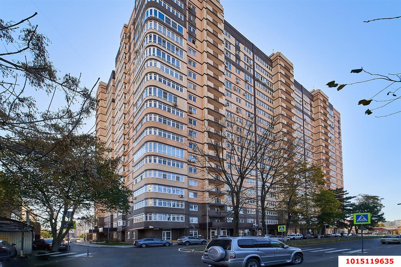 Фото №1: 3-комнатная квартира 85&nbsp;м², 6/20&nbsp;эт. - Краснодар, Западный внутригородской округ, мкр. Фестивальный, ул. Гаражная, 156к1