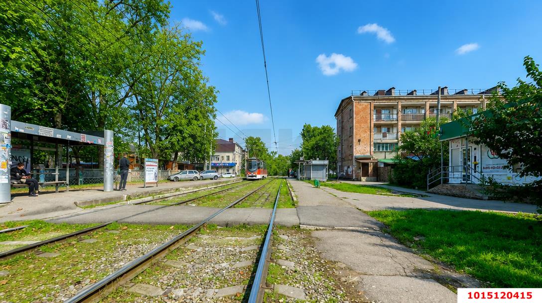 Фото №5: Торговое помещение 111&nbsp;м², 1/4&nbsp;эт. - Краснодар, Центральный внутригородской округ, мкр. 40 лет Победы, ул. Клиническая, 22