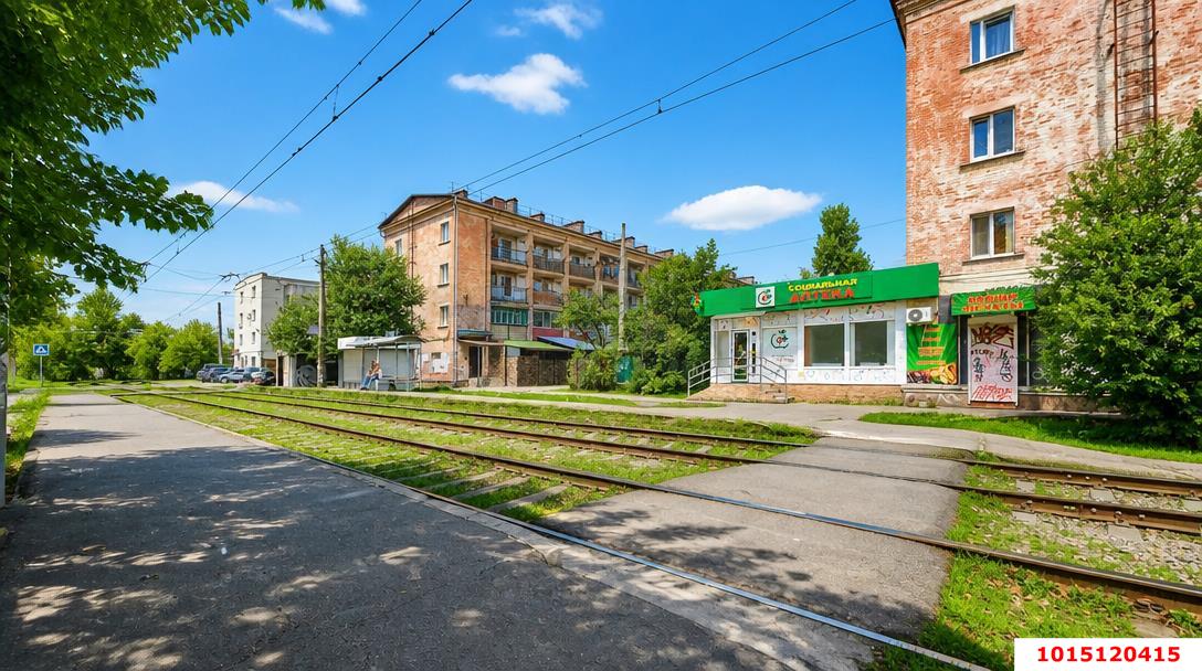 Фото №4: Торговое помещение 111&nbsp;м², 1/4&nbsp;эт. - Краснодар, Центральный внутригородской округ, мкр. 40 лет Победы, ул. Клиническая, 22