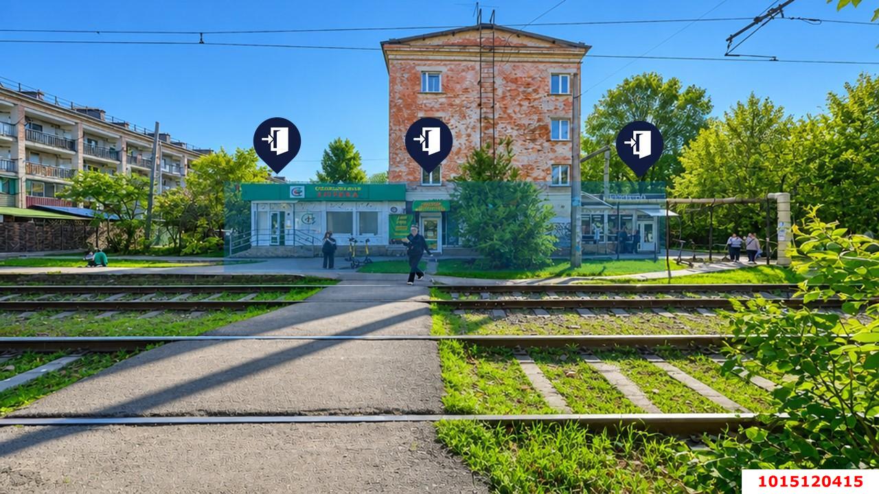 Фото №1: Торговое помещение 111&nbsp;м², 1/4&nbsp;эт. - Краснодар, Центральный внутригородской округ, мкр. 40 лет Победы, ул. Клиническая, 22